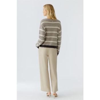 SWETER OUI